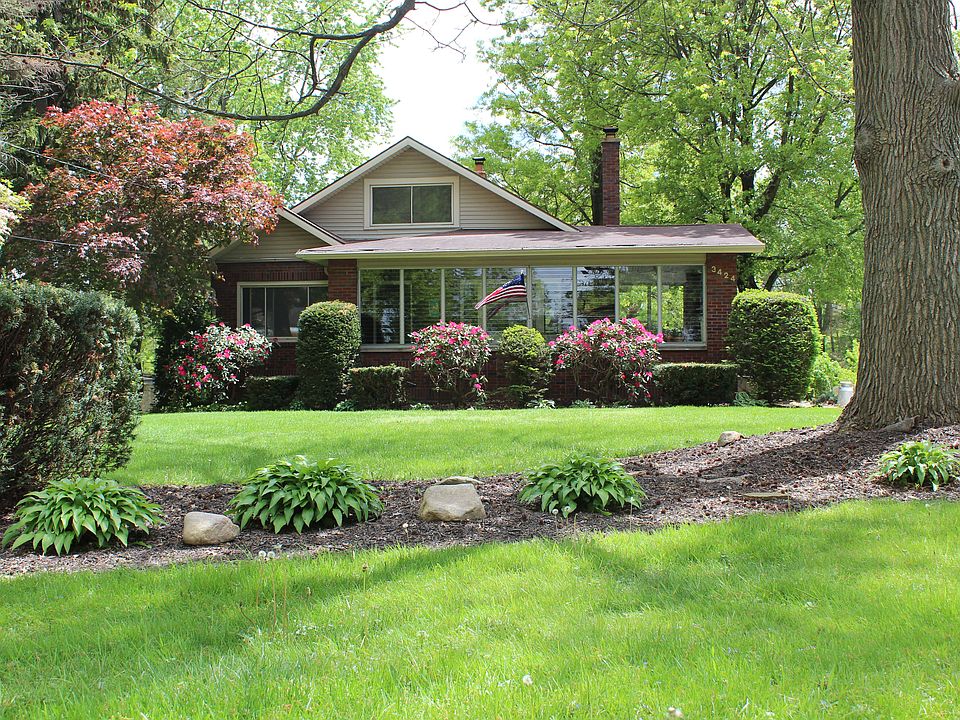 Welcoming Brick Cape