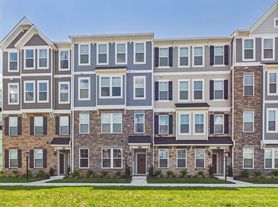 642 Brookwood Glen Ter