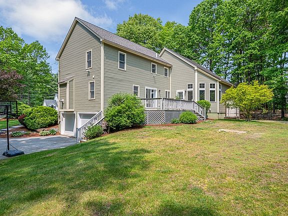 2nd image of 25 Appaloosa Cres
