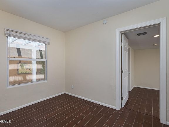 3rd image of 1646 E Indianola Ave #A