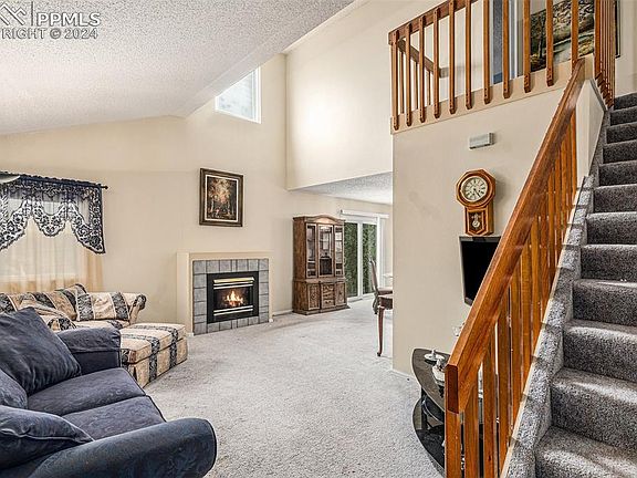4th image of 5439 Jennifer Ln