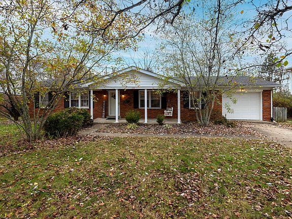 2nd image of 224 Tinderwood Dr