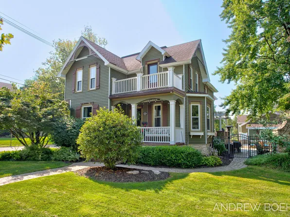 246 E Central Ave, Zeeland, MI 49464