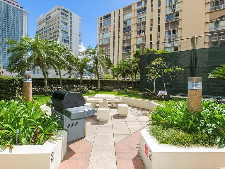 1650 Ala Moana Blvd #1613 — Photo 20