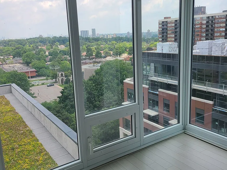 4010 Eglinton Ave W #1021 — Photo 9