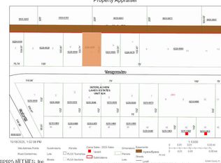 242 THOMPSON Avenue, Interlachen, FL 32148