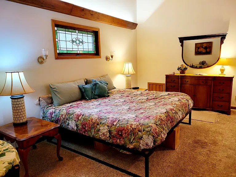 1103 Ski Mountain Rd — Photo 8