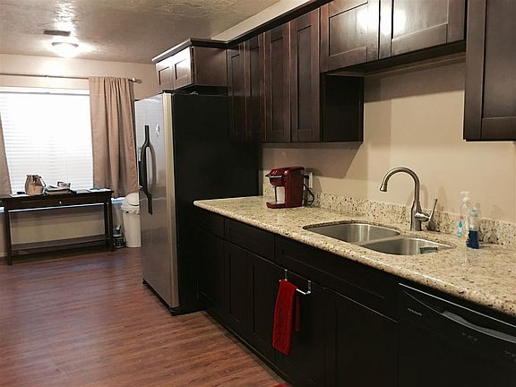 4th image of 2472 S Kathleen Ave