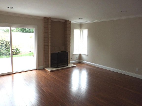 2nd image of 10813 166th St