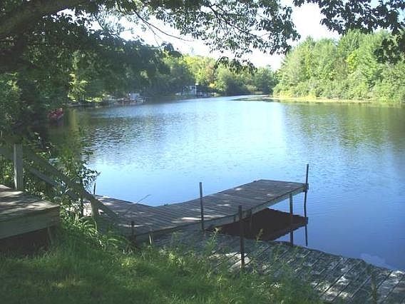 4th image of 5953 River Dr