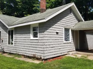 314 McOmber St, Dowagiac, MI 49047