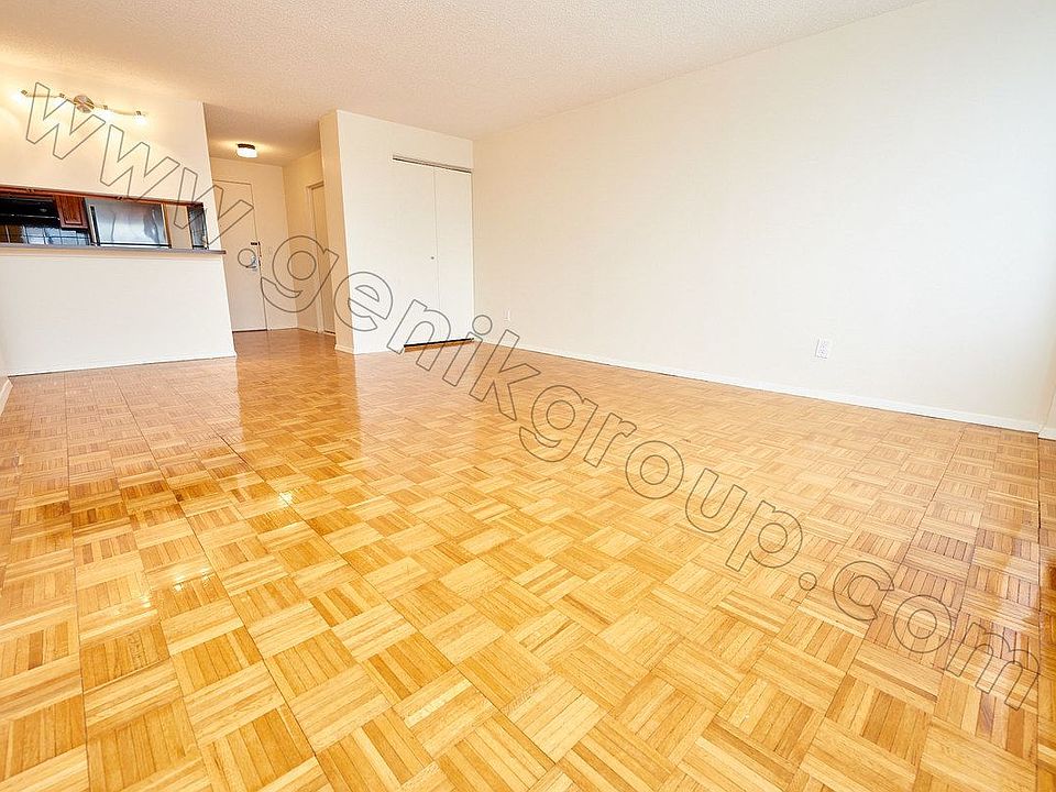 1st image of 376 Broadway APT 17D