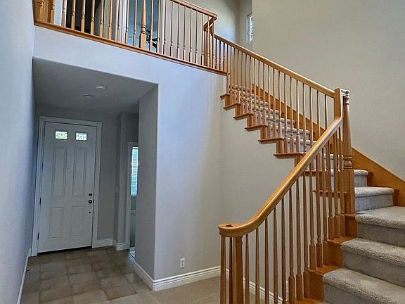 3rd image of 550 Calle Buena Vis