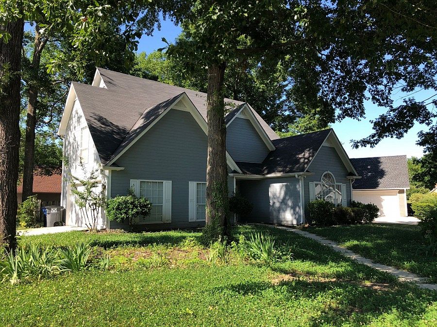2nd image of 1581 Timber Ct