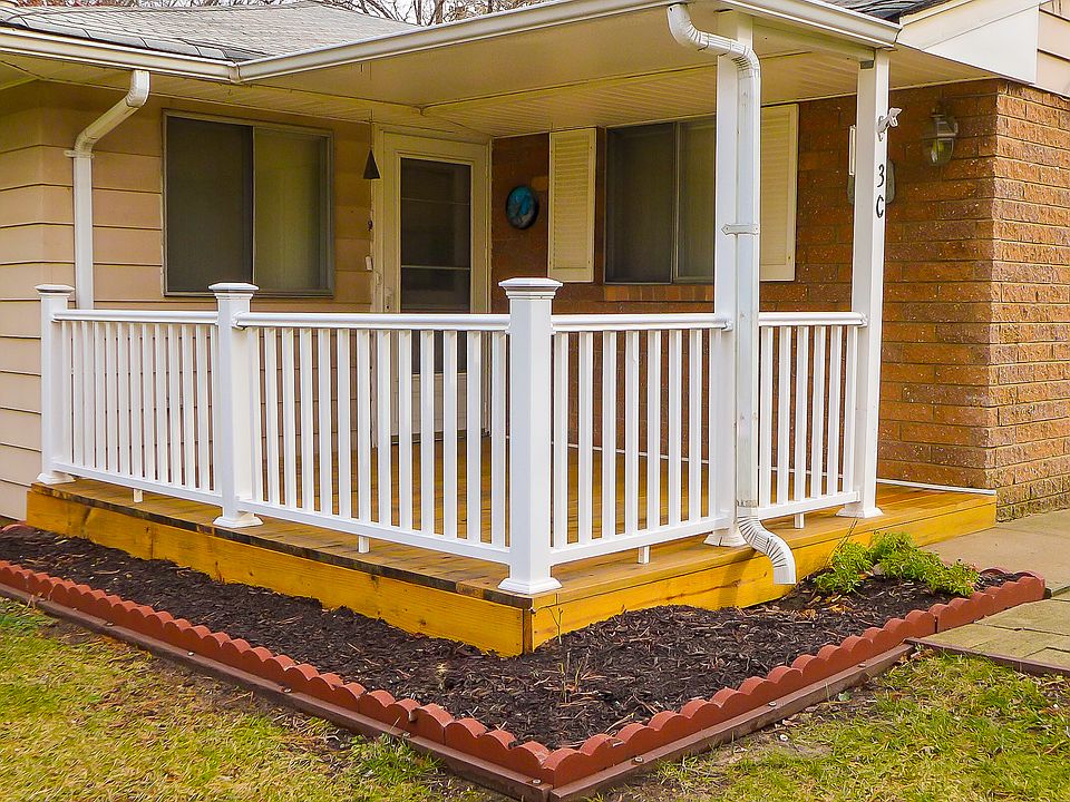 NEW porch