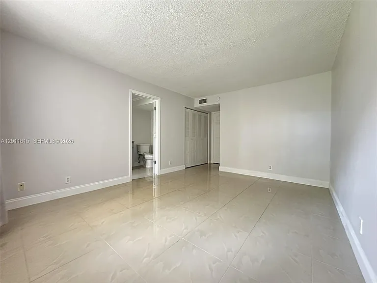 9370 SW 8th St #107 — Photo 4