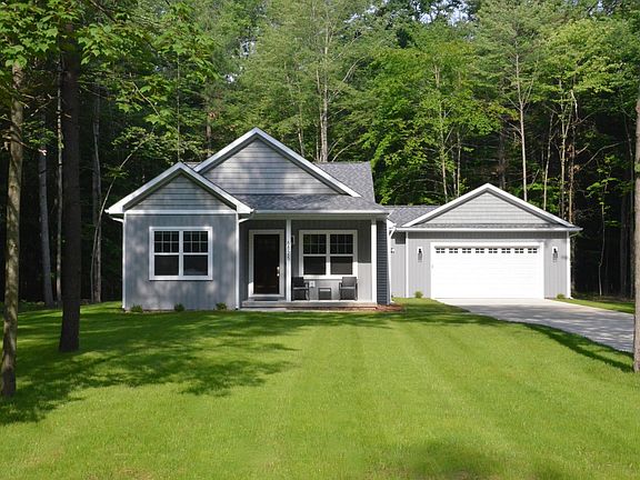 2nd image of 6825 Cherry Ct