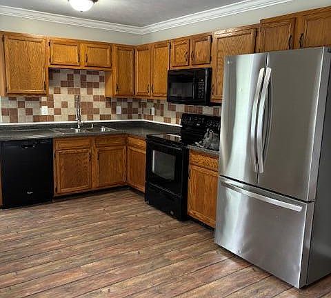 5th image of 14173 Pleasant Ridge Dr