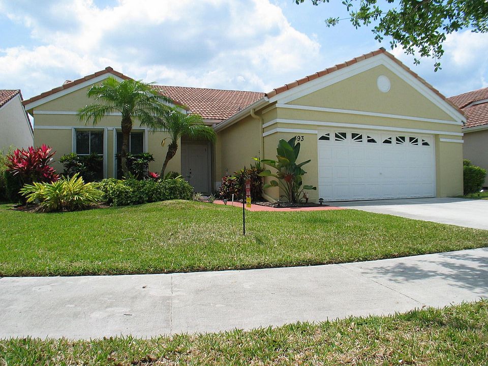 1st image of 493 Carrington Ln