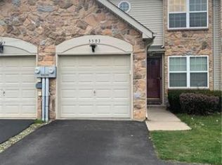 5503 Stonecroft Ln, Allentown, PA 18106