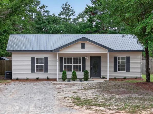 226 Cypress Ave, Defuniak Springs, FL 32433