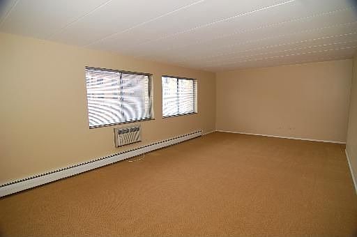 2nd image of 222 N Grove Ave APT 1G