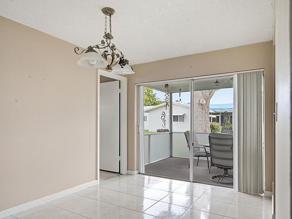 5th image of 8212 NW 12th Court
