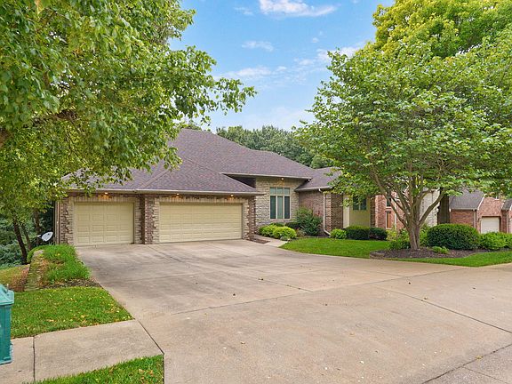 2nd image of 2441 S Forrest Heights Avenue