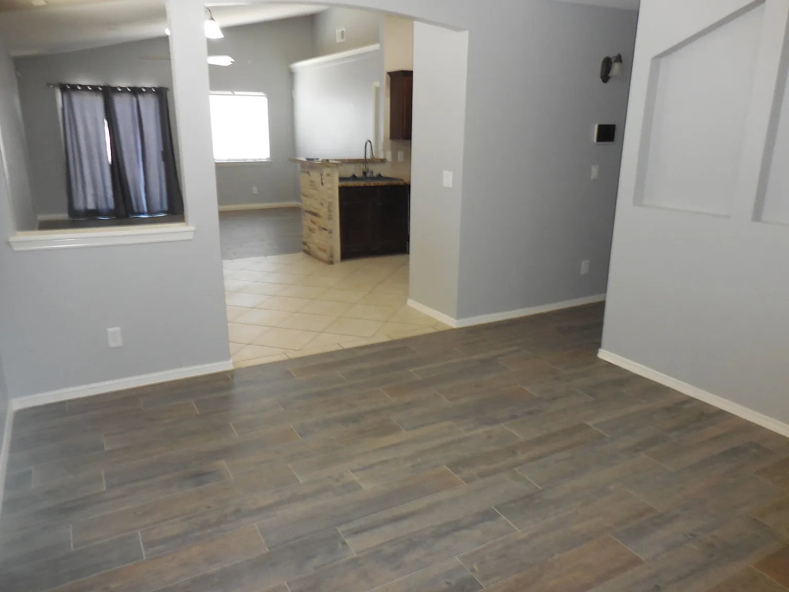 14301 Desert Orchid - 1 — Photo 4