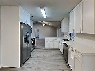 3rd image of 10738 NW 19th Pl