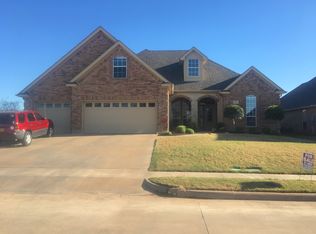 5103 Crown Ridge Dr, Wichita Falls, TX 76310