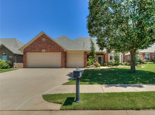 3124 Songwood Dr, Edmond, OK 73003