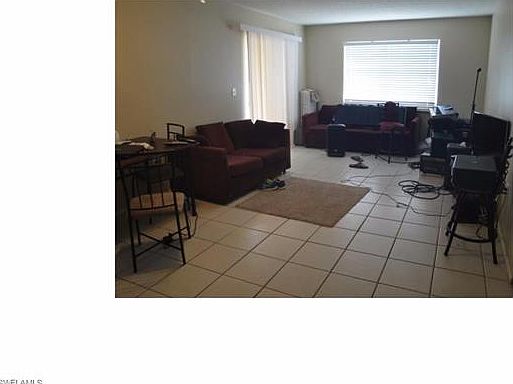 4th image of 3417 Winkler Ave APT 611