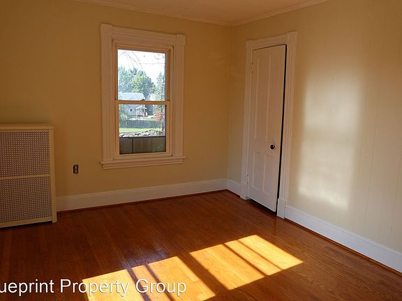 4th image of 49 Parker St #7694031