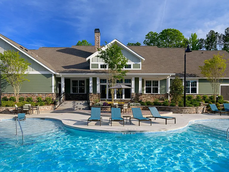 Swimming Pool with in-pool seating