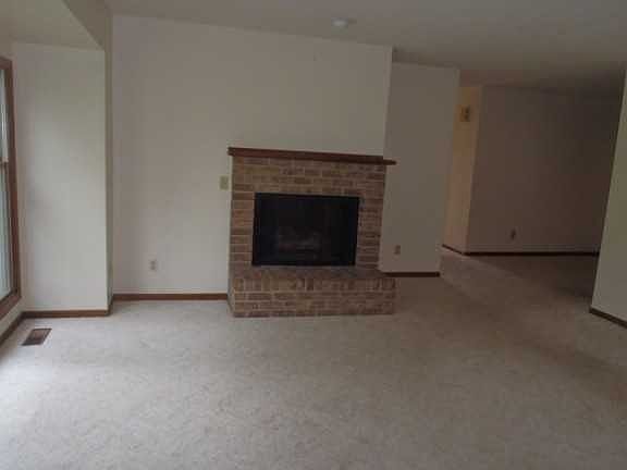 3rd image of 338 Rolling Greene Dr NW