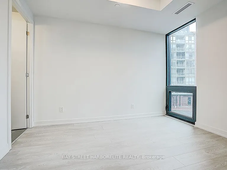 35 Parliament St #227 — Photo 23