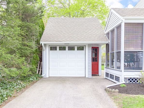 10 Craft Rd, Natick, MA 01760