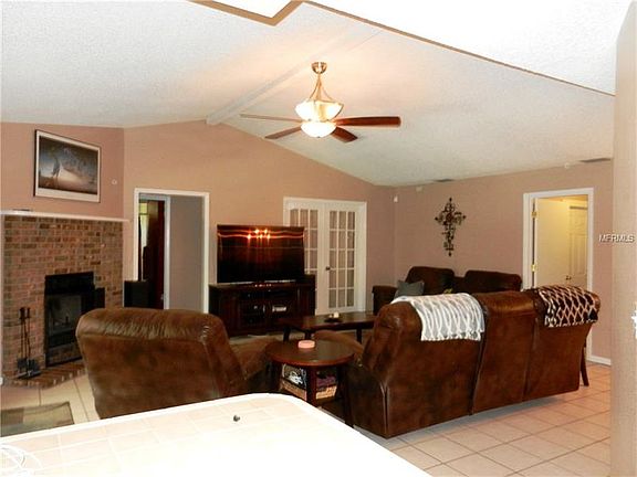 4th image of 2243 Groveglen Ct