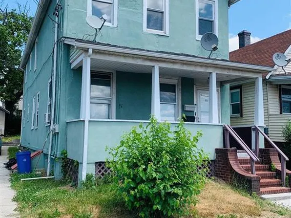 20 Randolph St, Carteret, NJ 07008
