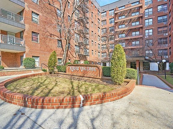 4th image of 1165 E 54th St APT 2P