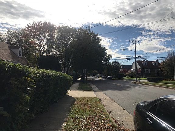 5th image of 1006 N 4th St