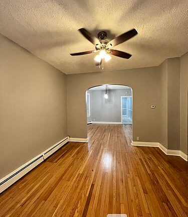 2nd image of 2818 N Spaulding Ave #1