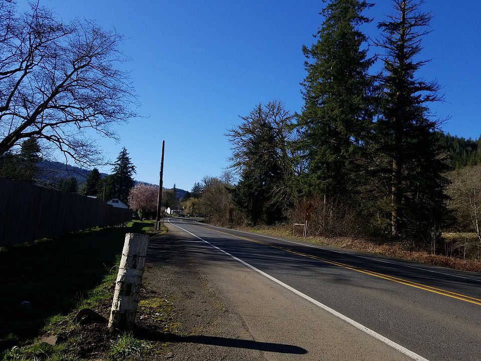 2nd image of 23465 Highway 101 S