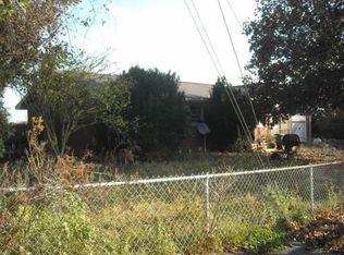 42 Circle St, Ranson, WV 25438