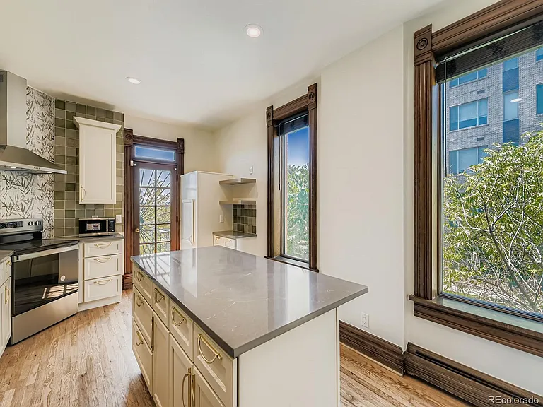 2140 W 28th Ave — Photo 8