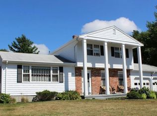 15 Heritage Dr, Westport, MA 02790