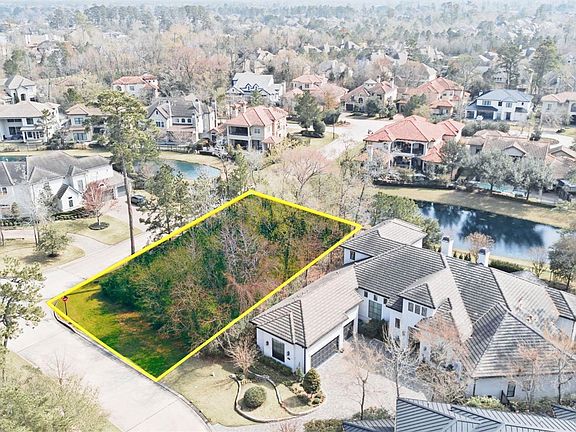 3rd image of 3 S Bayou Club Ct