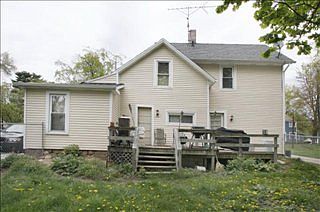 5th image of 740 E Michigan Ave