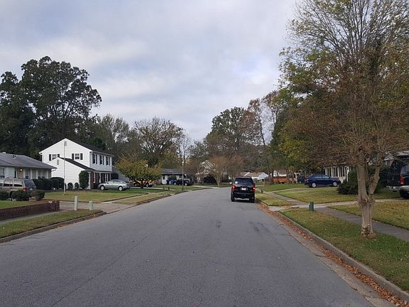 4th image of 3824 Silina Dr